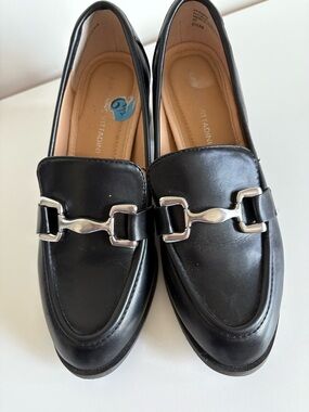 Adrienne Vittadini Black Leather Loafers with Silver Bit